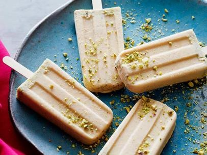 Remlawi Ice Cream Kashta & Fruits 1's