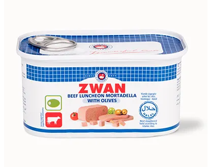 Zwan Beef Luncheon Meat with Olives 200 g