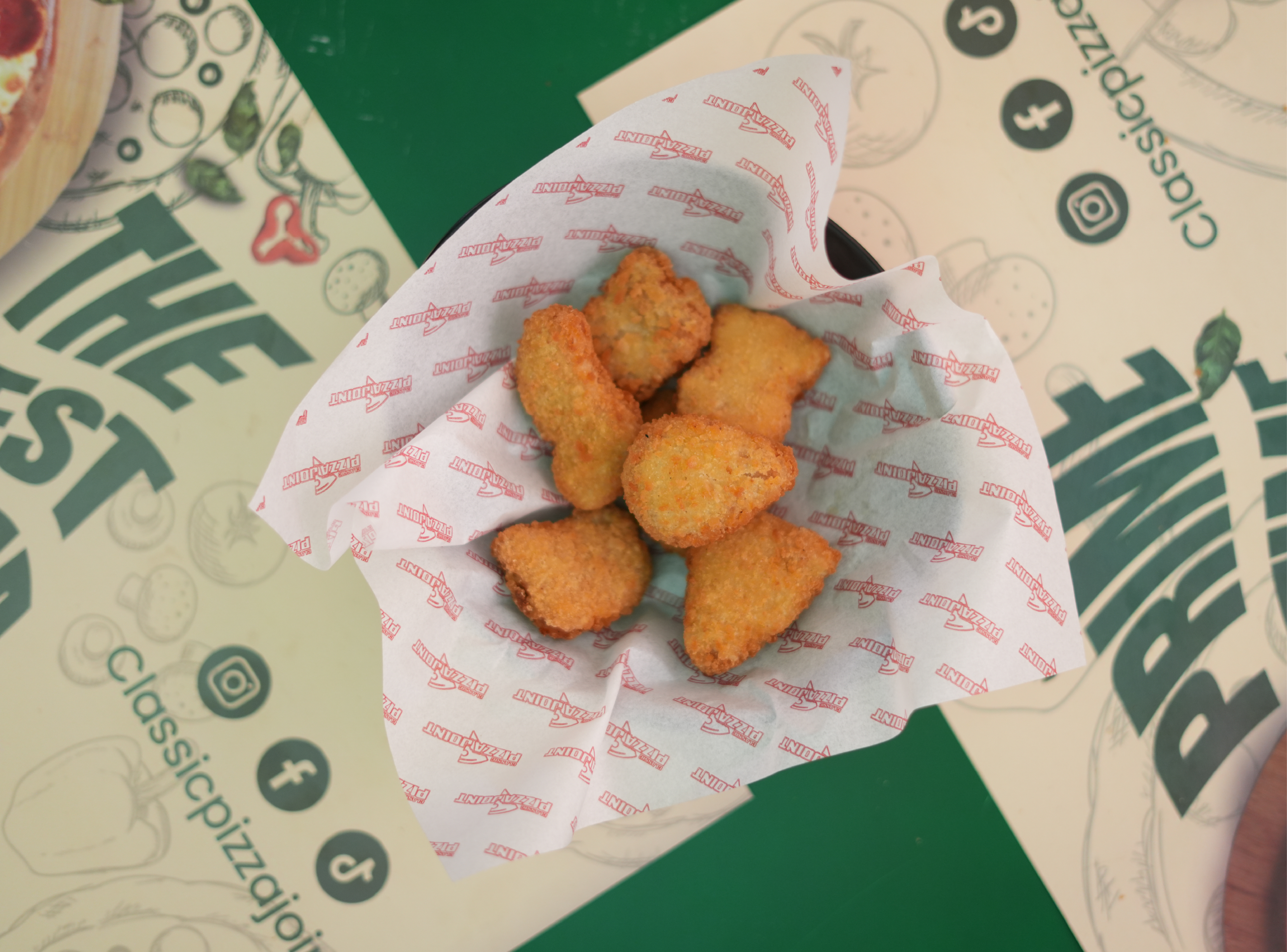 Chicken Nuggets 6 pcs