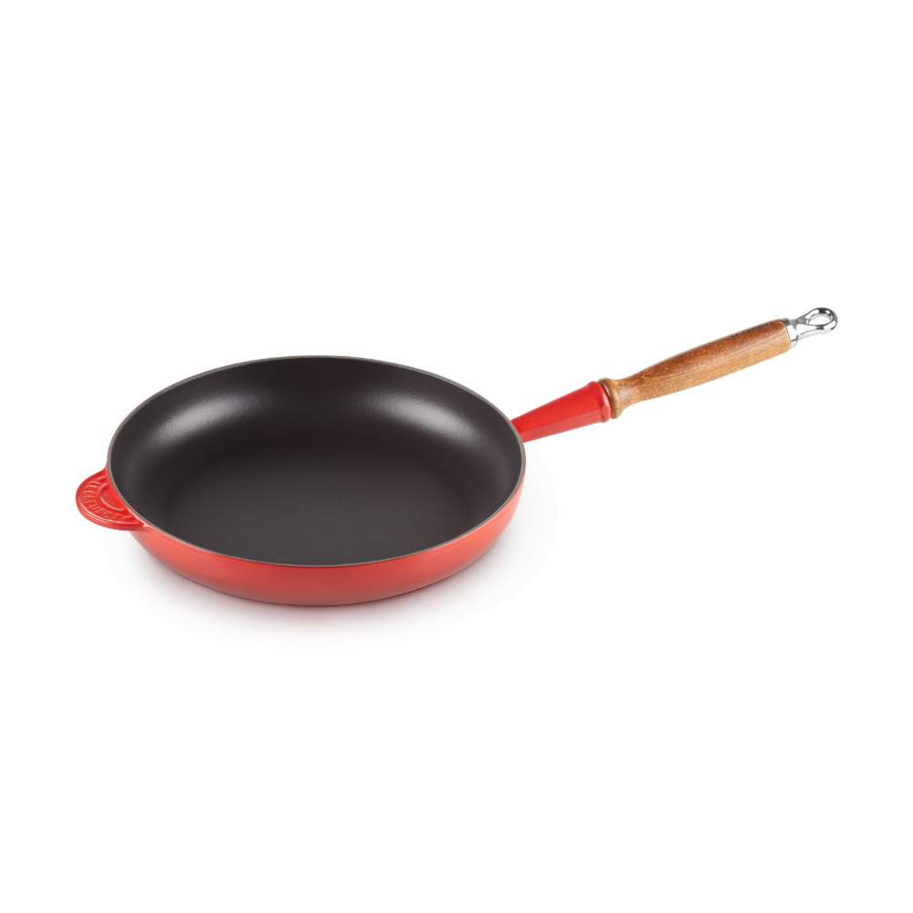 Le Creuset Evo Frying Pan with Wooden Handle 28cm (Cherry)